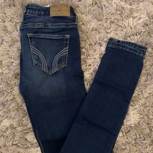 Hollister Lowrise Super Skinny Jeans